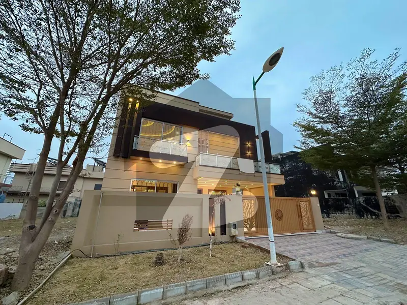 13 Marla House for sale in Block --, Bahria Town phase 8