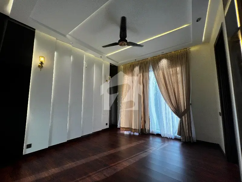 10 Marla House for sale in Block D, Bahria Town