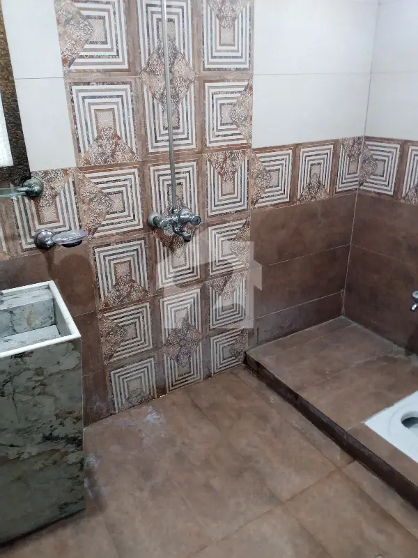 3 Marla Apartment for sale in Block E, Gulshan-e-Iqbal