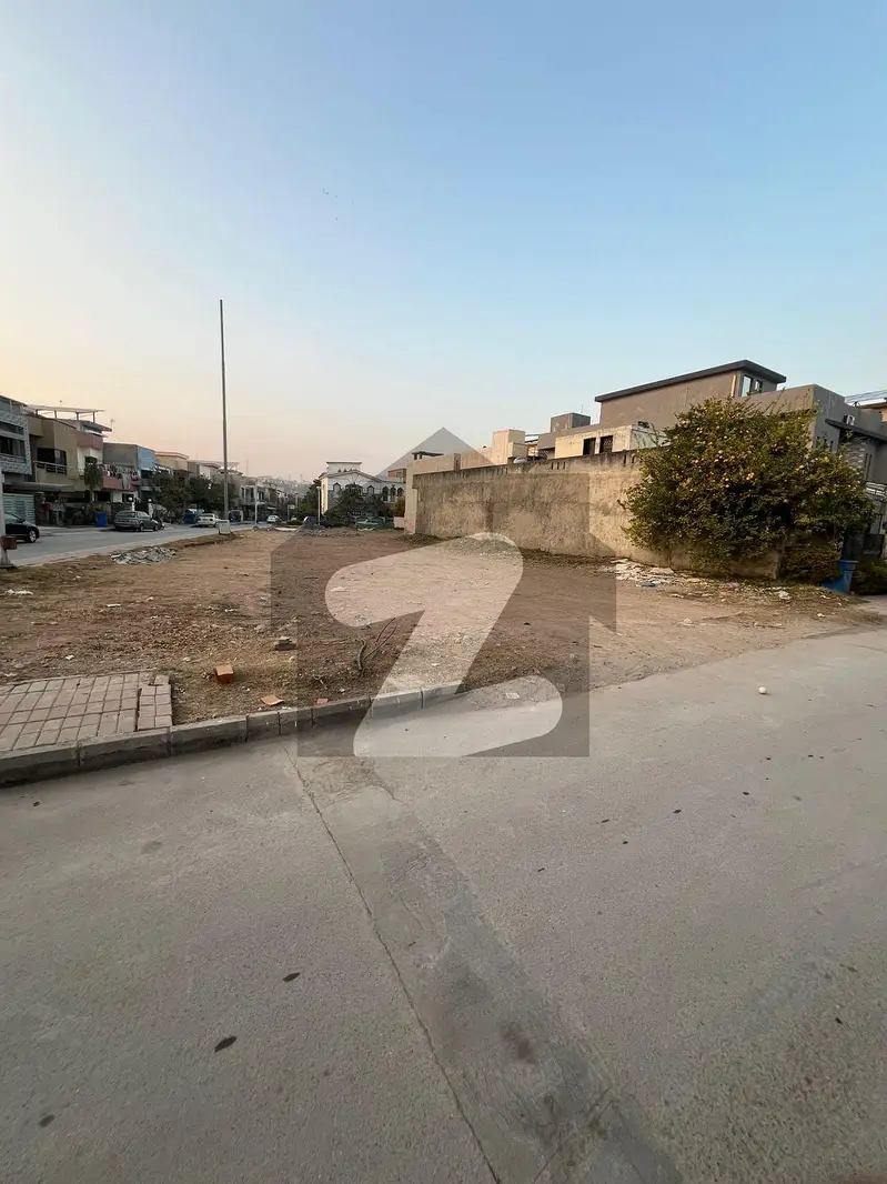 14.8 Marla Plot for sale in Block D, Bahria Town